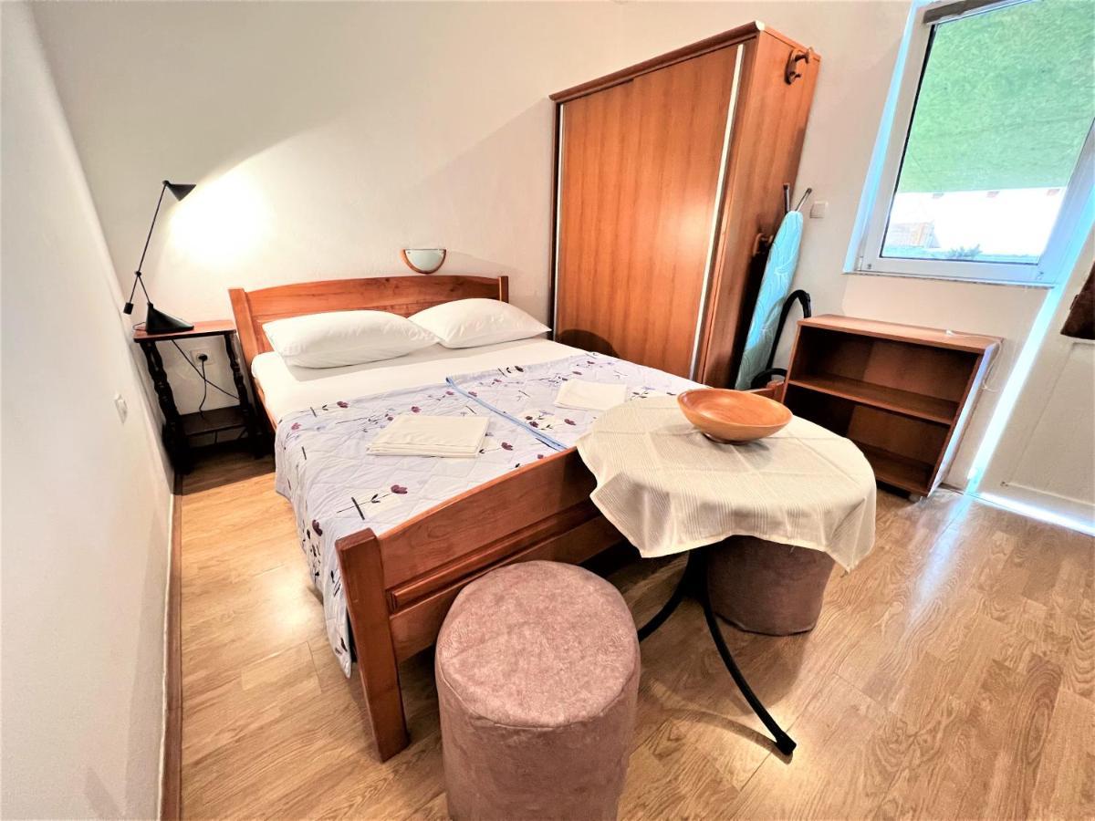 Zoro Apartments Palit Zimmer foto